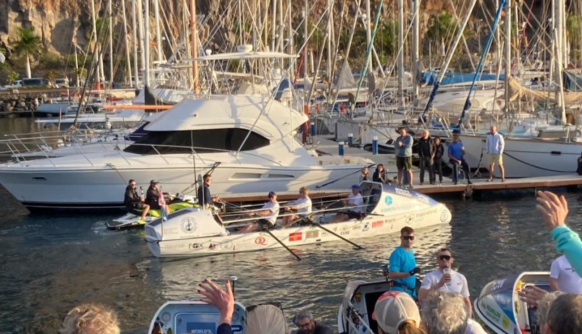 Invictus Atlantic wave goodbye to family at La Gomera